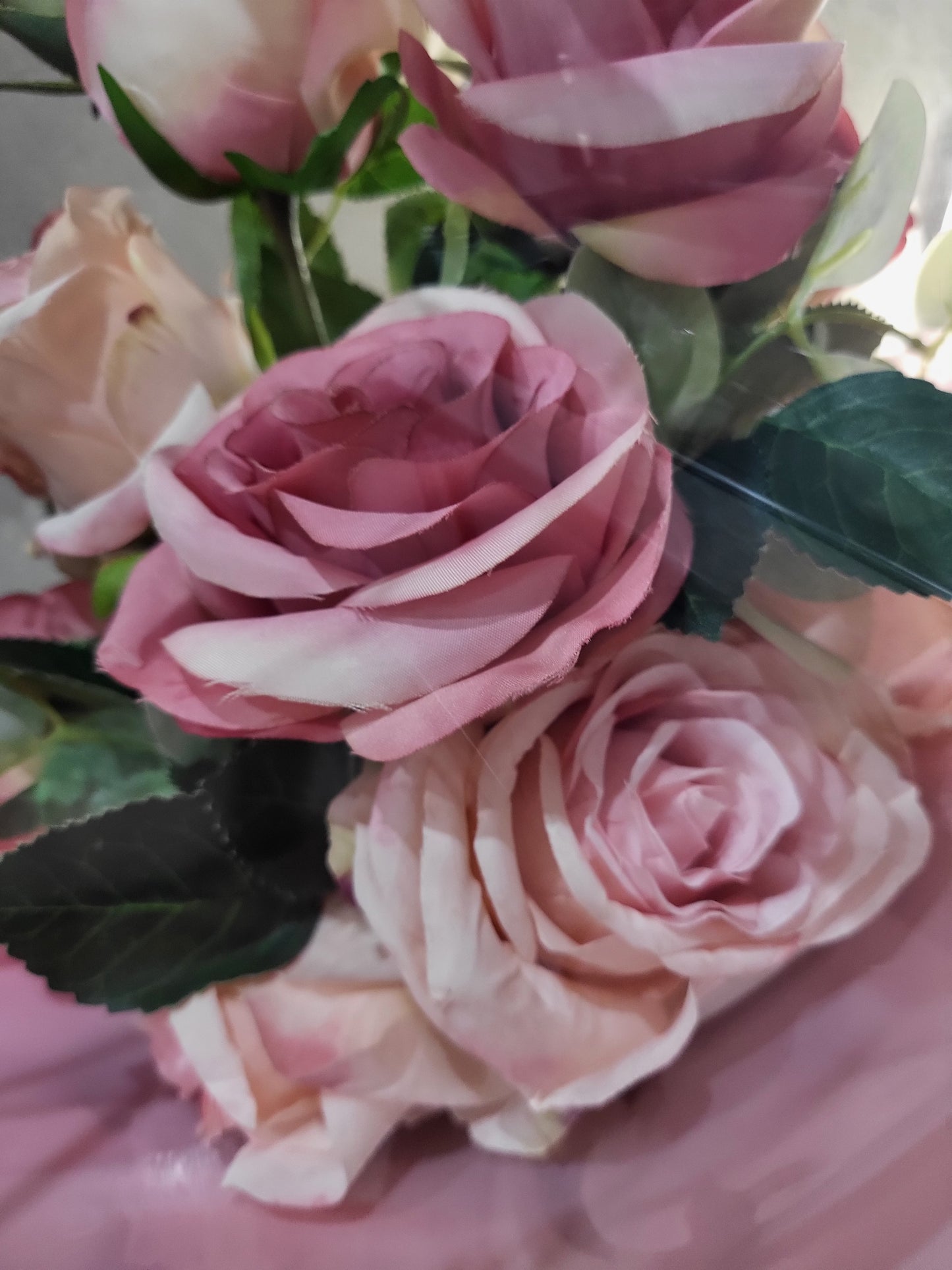 Pink Roses Bouquet Balloon