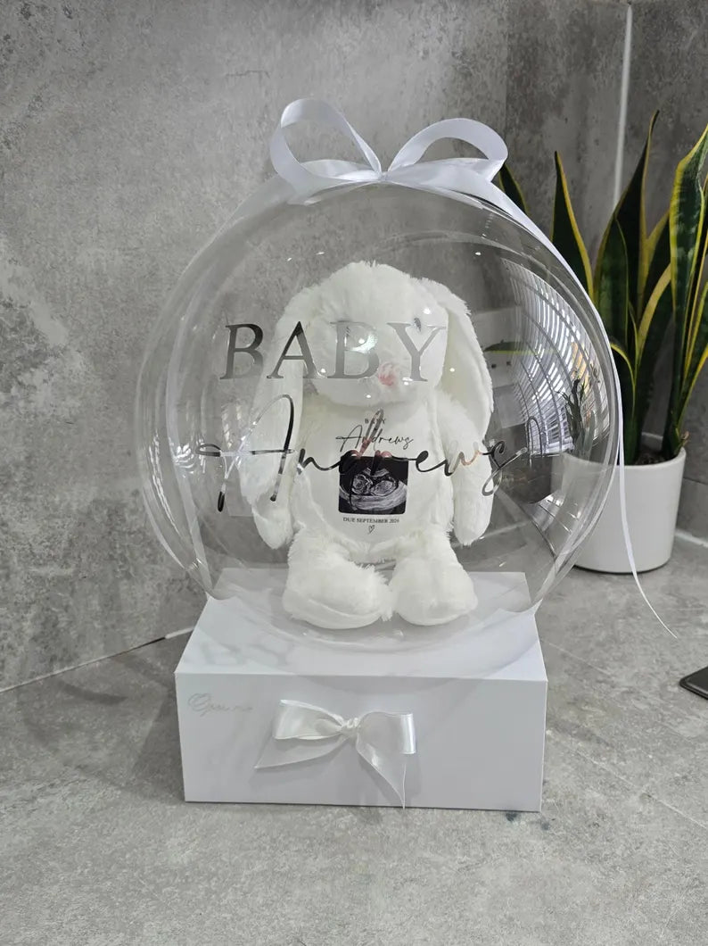Baby rabbit announcement balloon
