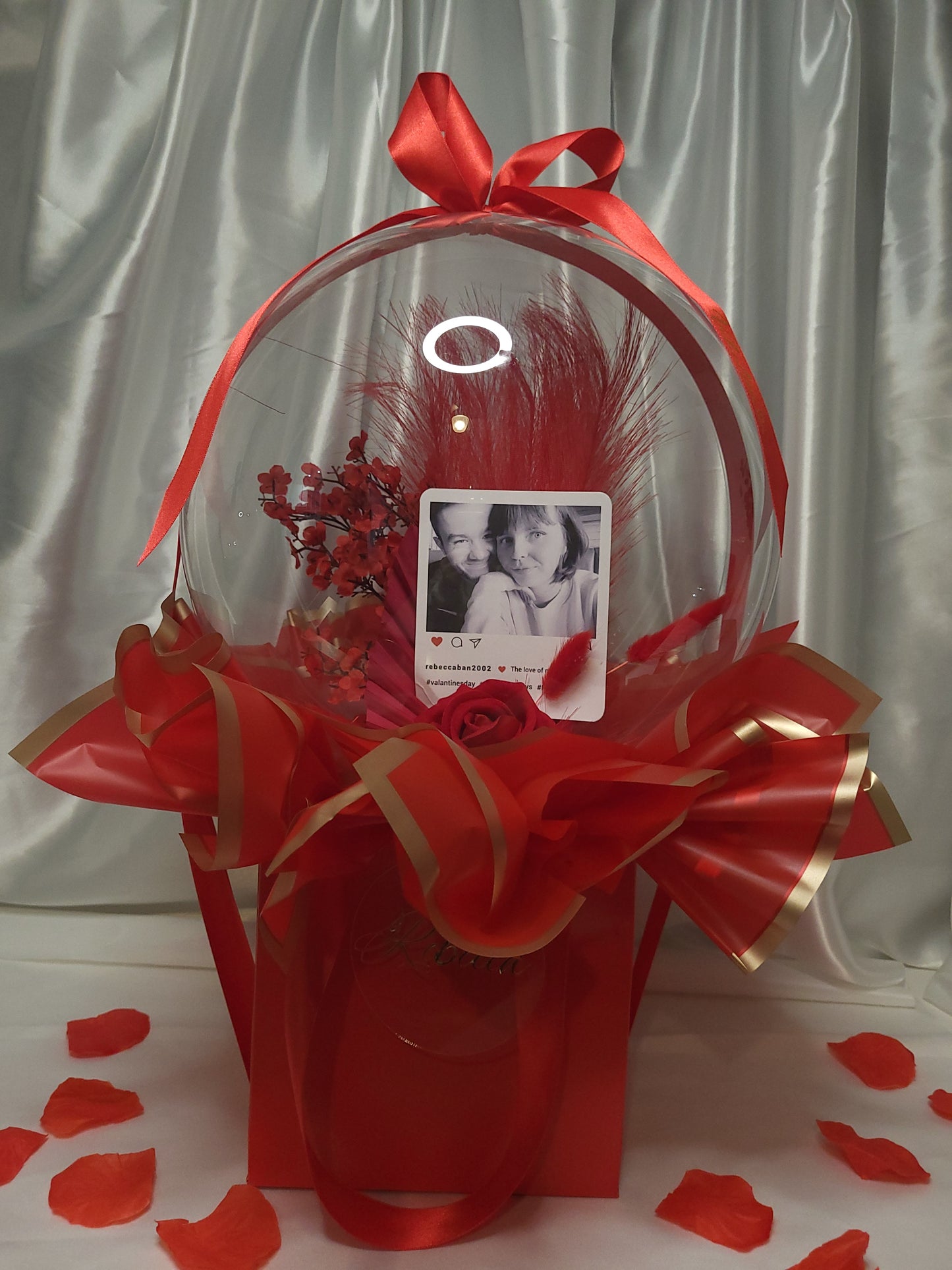Picture Perfect Red Flower Balloon Bouquet