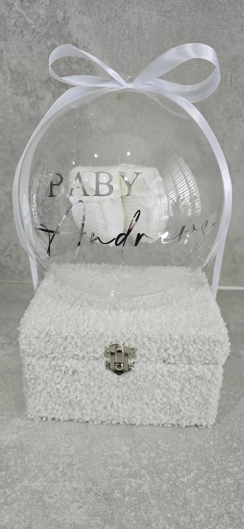 Baby Announcement Keepsake Box with Personalized Balloon